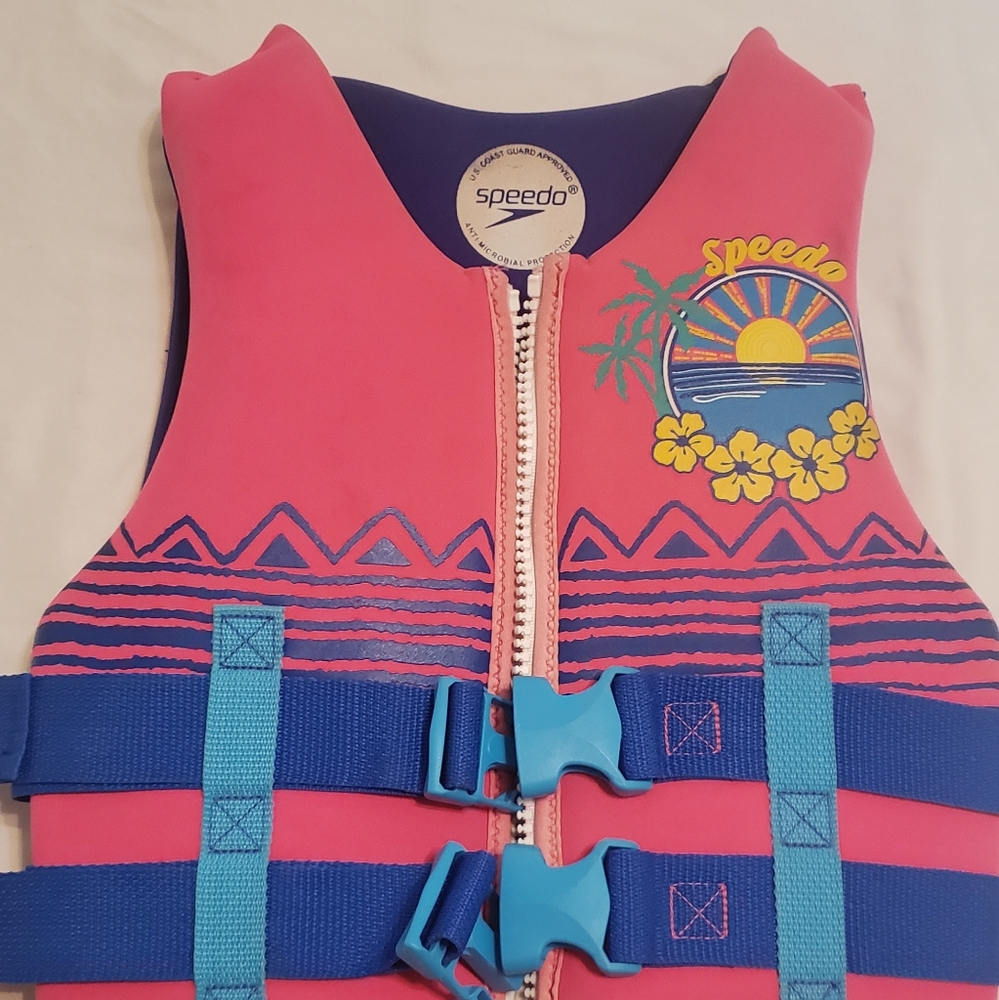 Girls life vest